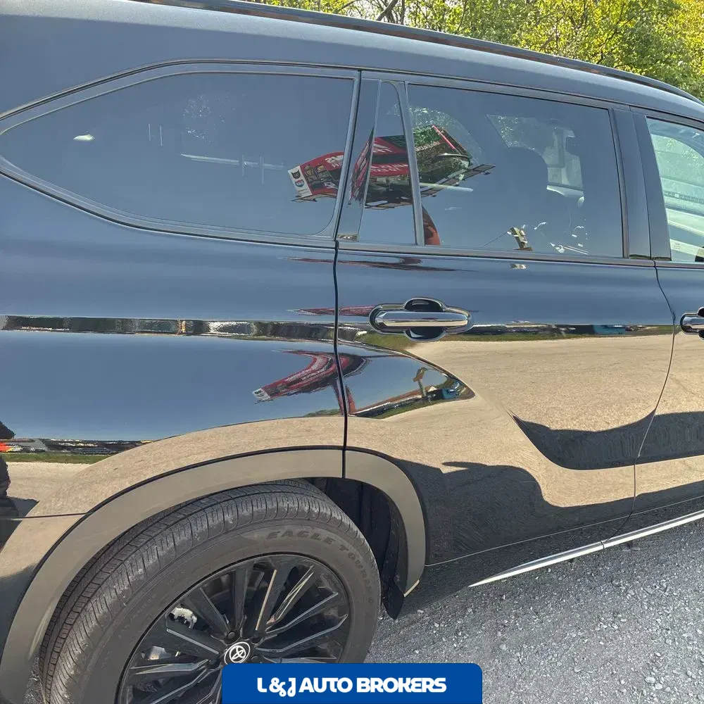 2025 Toyota Highlander XSE