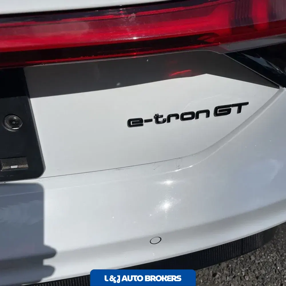 2023 Audi e-tron GT RS