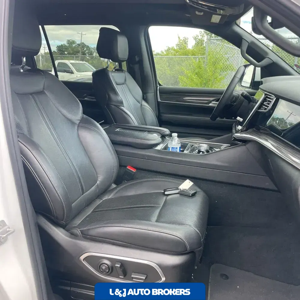 2022 Jeep Wagoneer Series III