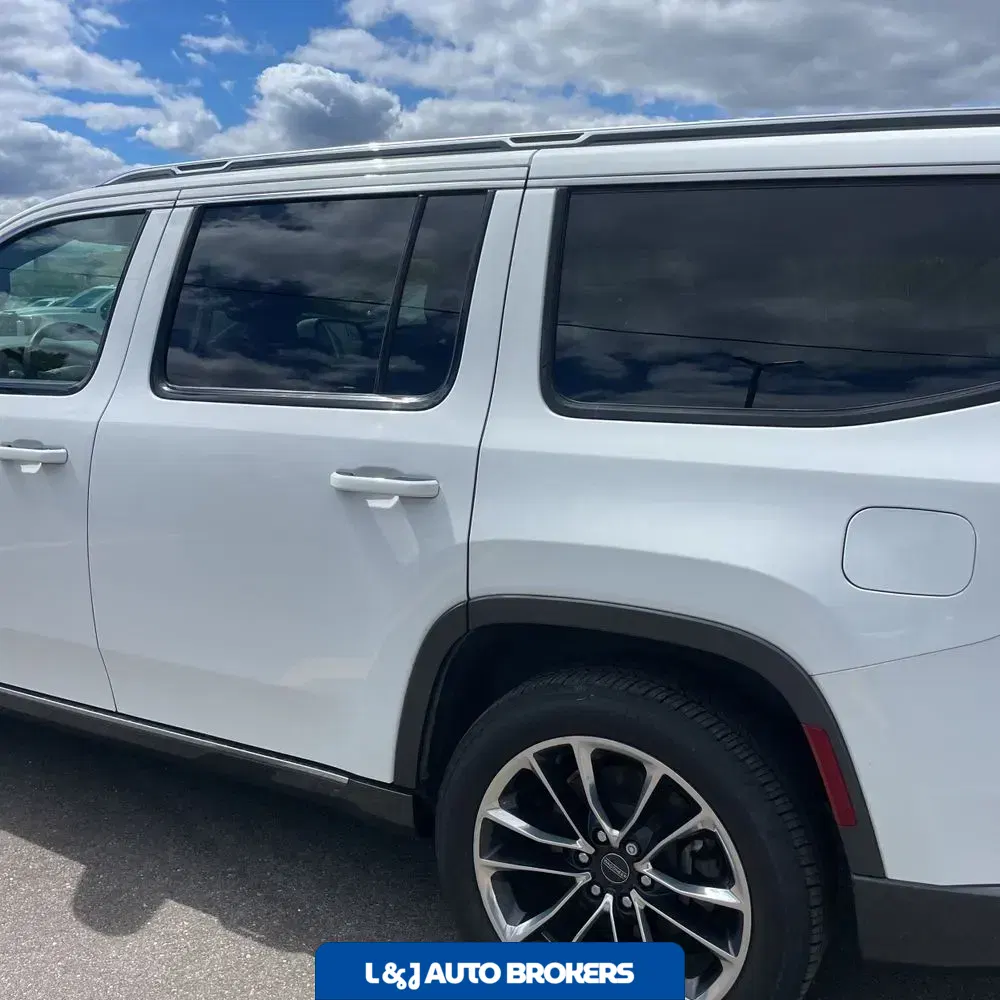 2022 Jeep Wagoneer Series III