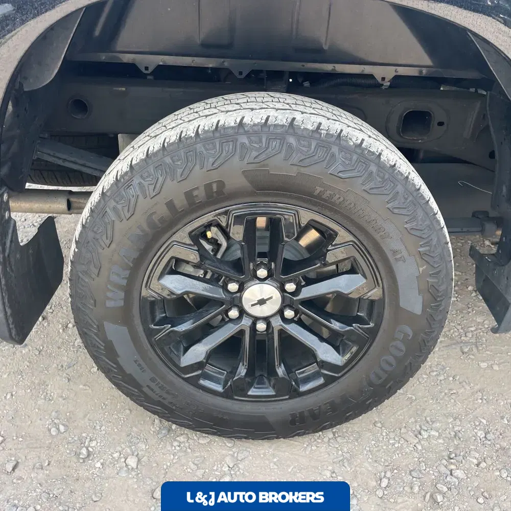 2023 Chevrolet Silverado 1500 RST