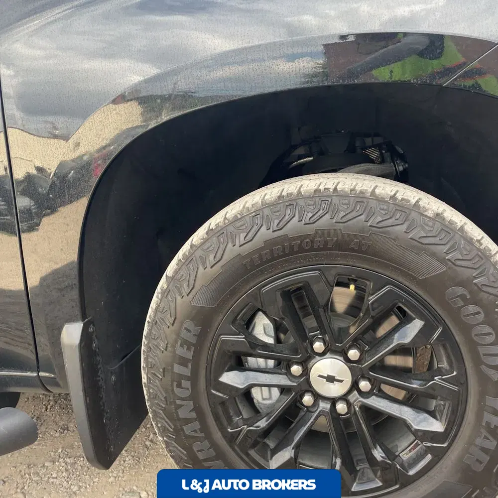 2023 Chevrolet Silverado 1500 RST