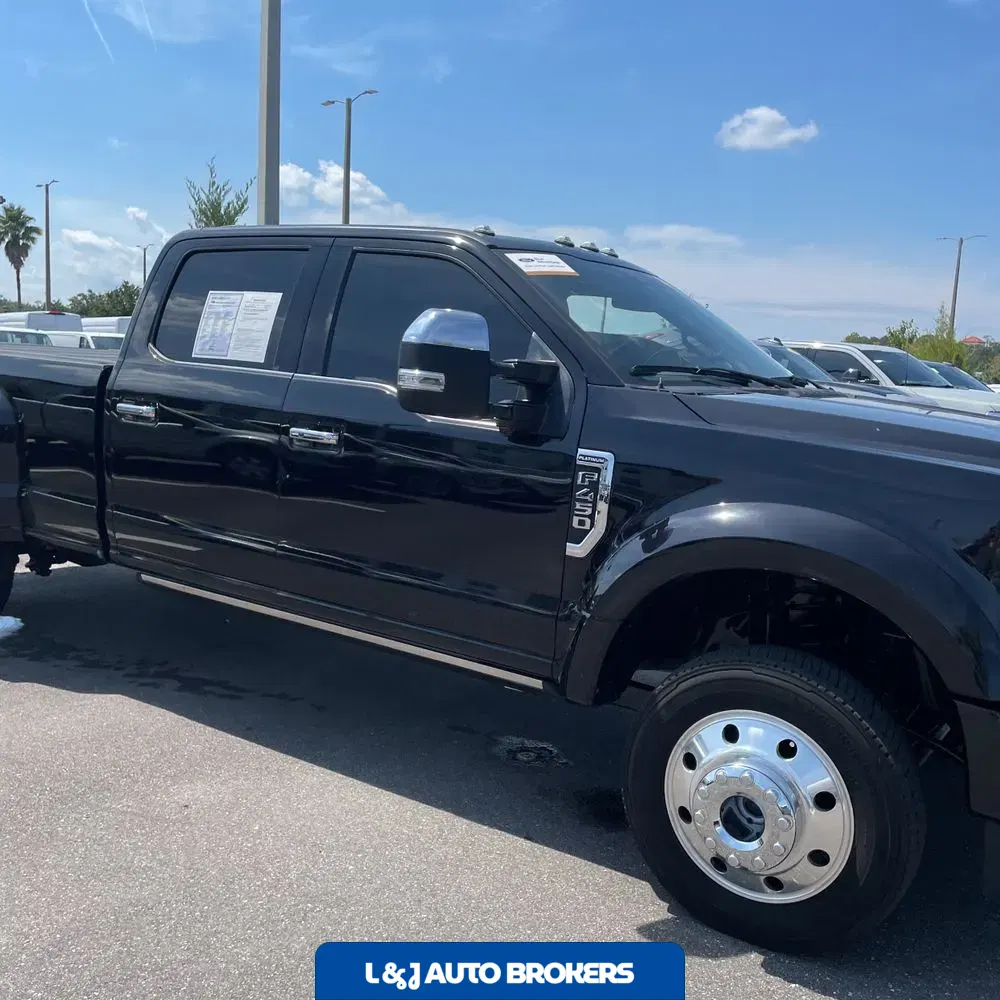 2021 Ford F-450 Super Duty Platinum