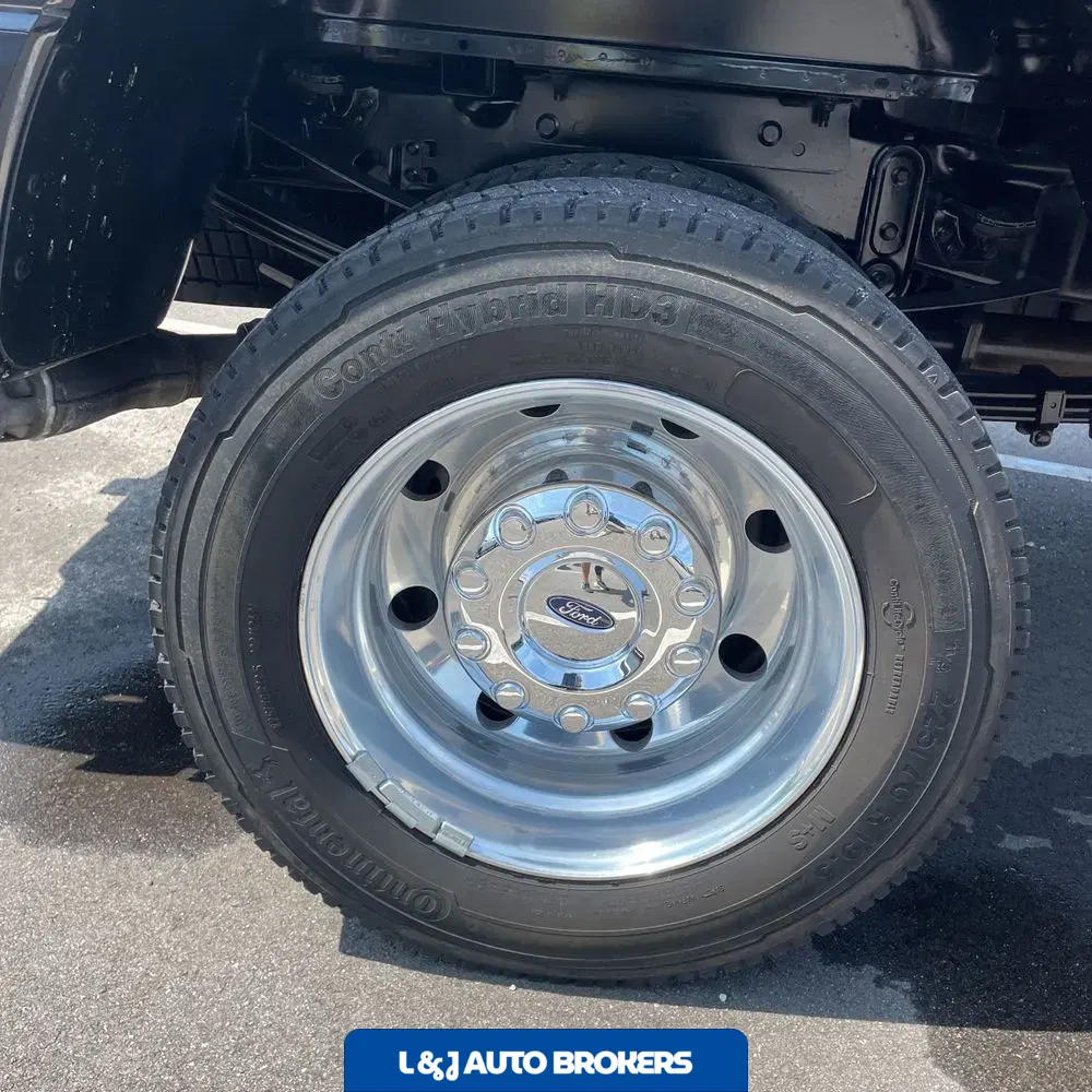 2021 Ford F-450 Super Duty Platinum