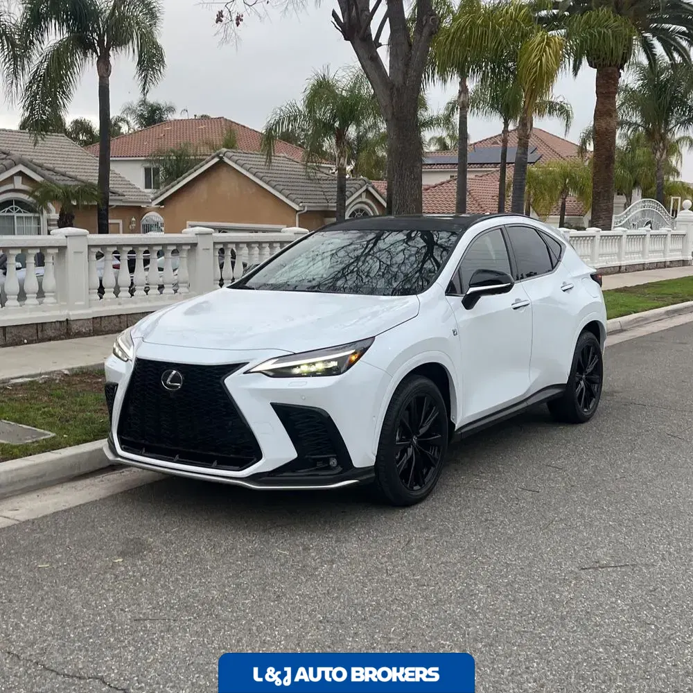 2025 Lexus NX 450h+ F SPORT Handling