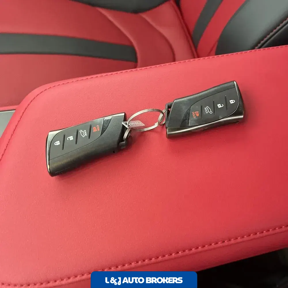 2025 Lexus NX 450h+ F SPORT Handling