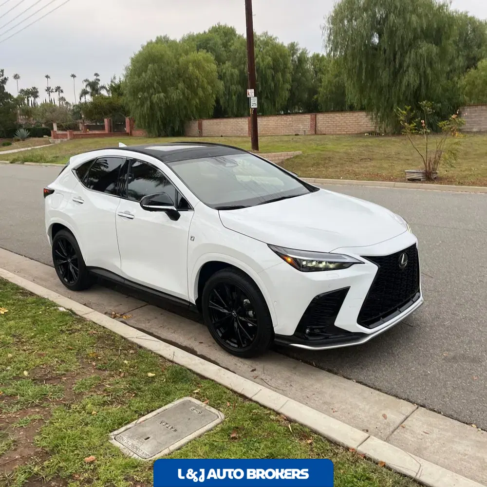 2025 Lexus NX 450h+ F SPORT Handling