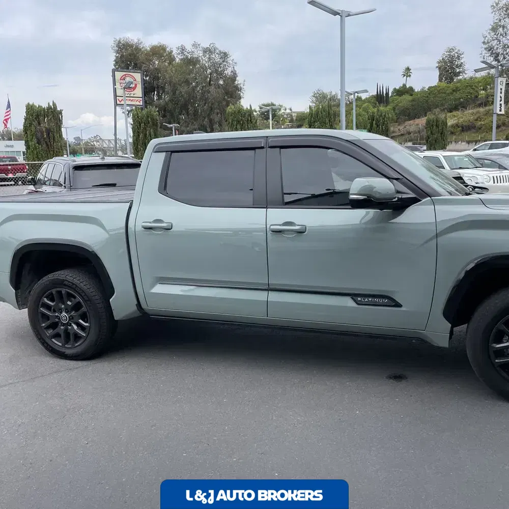 2024 Toyota Tundra Platinum