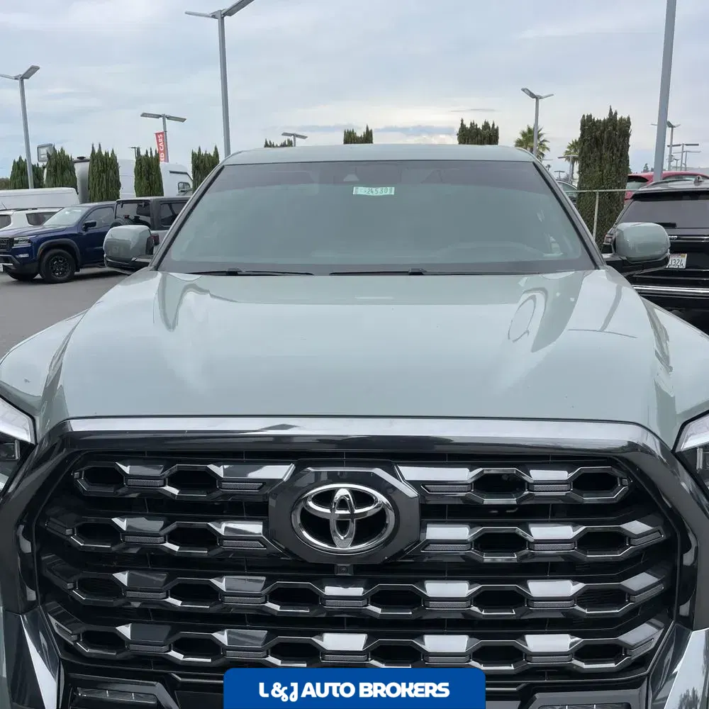 2024 Toyota Tundra Platinum