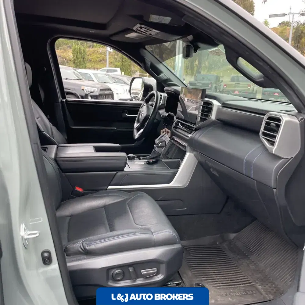 2024 Toyota Tundra Platinum
