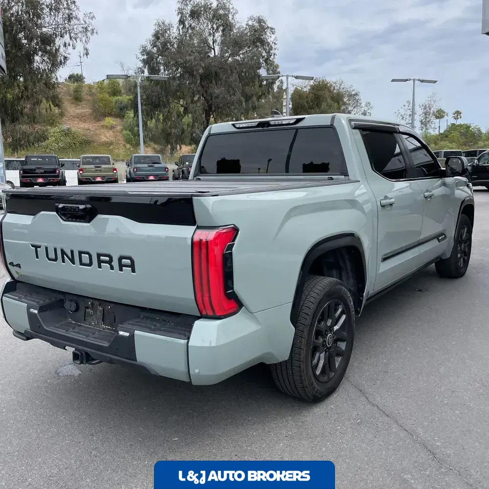 2024 Toyota Tundra Platinum