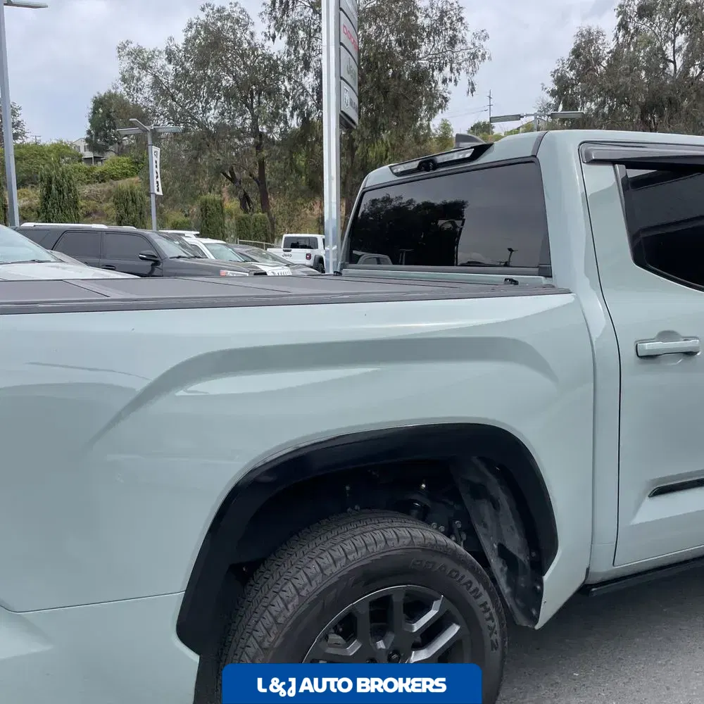 2024 Toyota Tundra Platinum