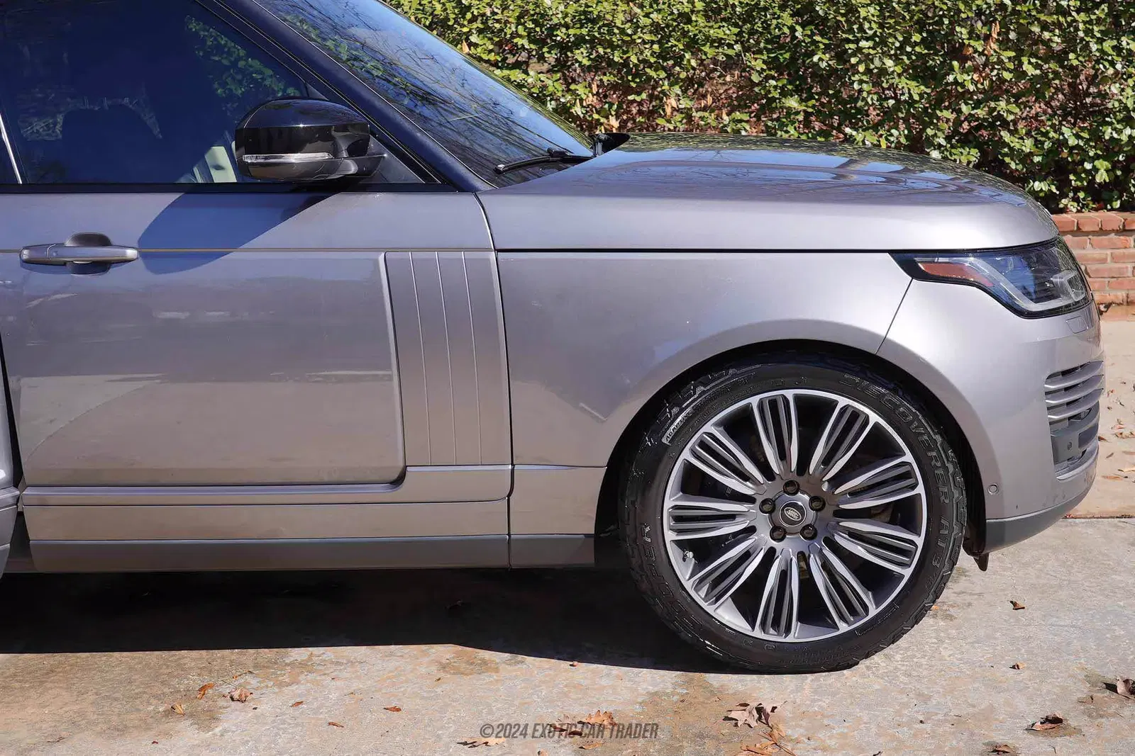2020 Land Rover Range Rover P525 HSE
