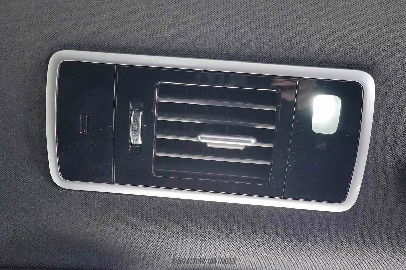 2020 Land Rover Range Rover P525 HSE