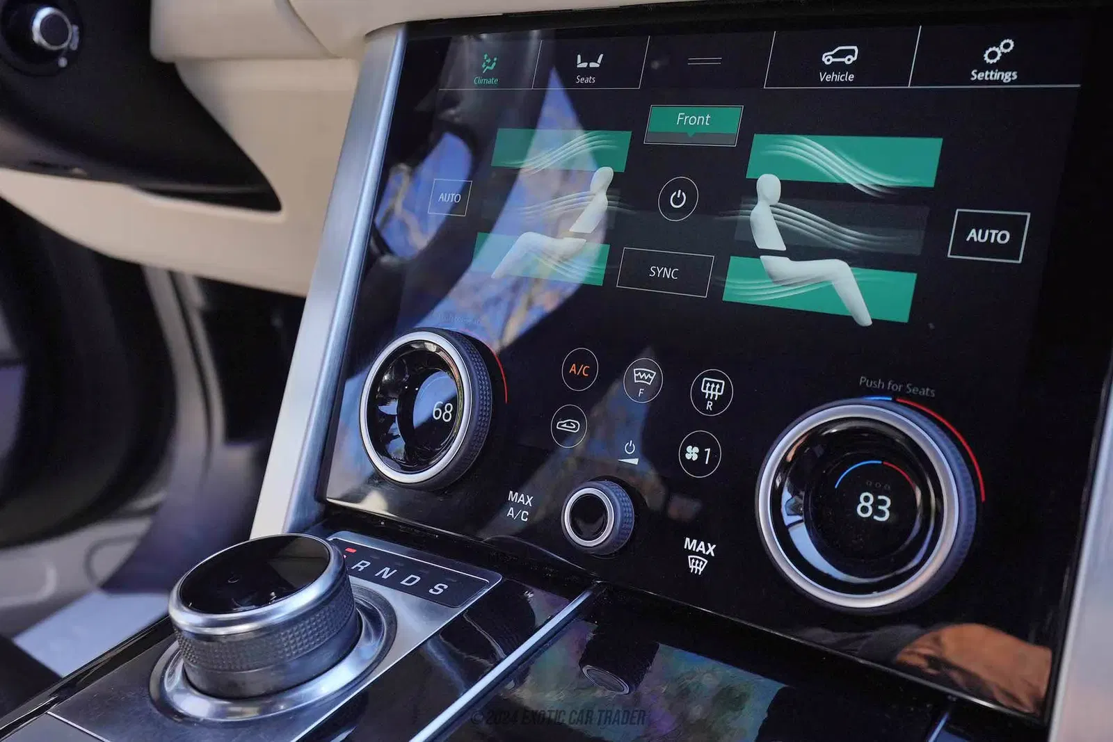 2020 Land Rover Range Rover P525 HSE