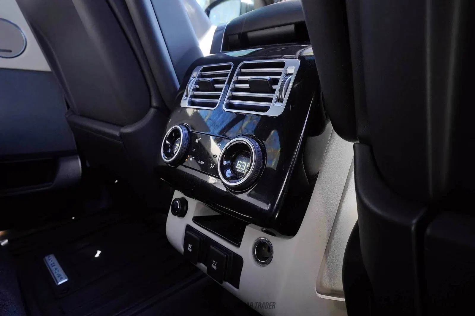 2020 Land Rover Range Rover P525 HSE