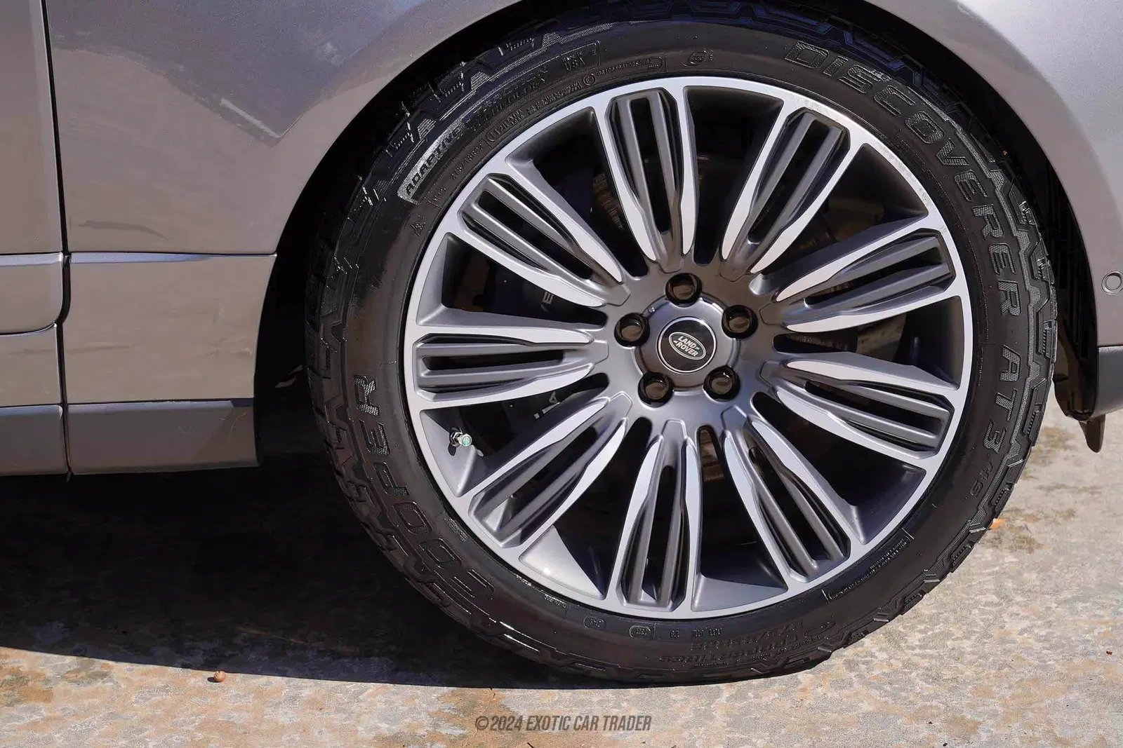 2020 Land Rover Range Rover P525 HSE