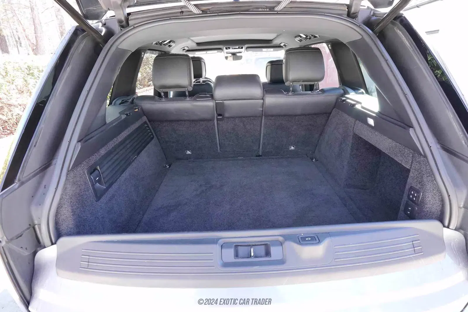 2020 Land Rover Range Rover P525 HSE