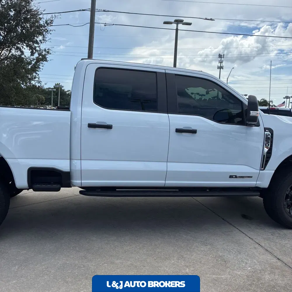 2024 Ford F-350 Super Duty XL