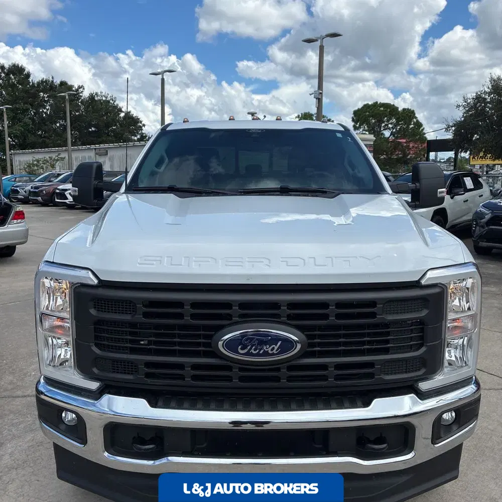 2024 Ford F-350 Super Duty XL