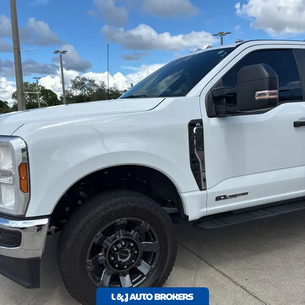 2024 Ford F-350 Super Duty XL