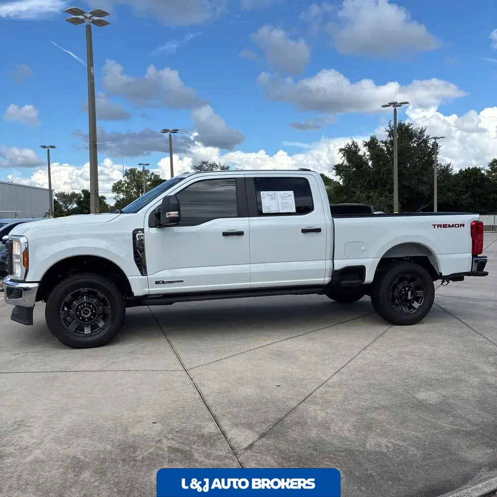 2024 Ford F-350 Super Duty XL