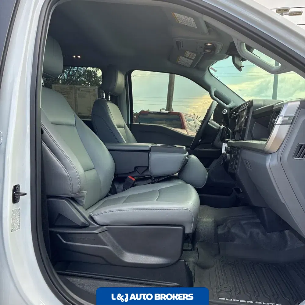 2024 Ford F-350 Super Duty XL