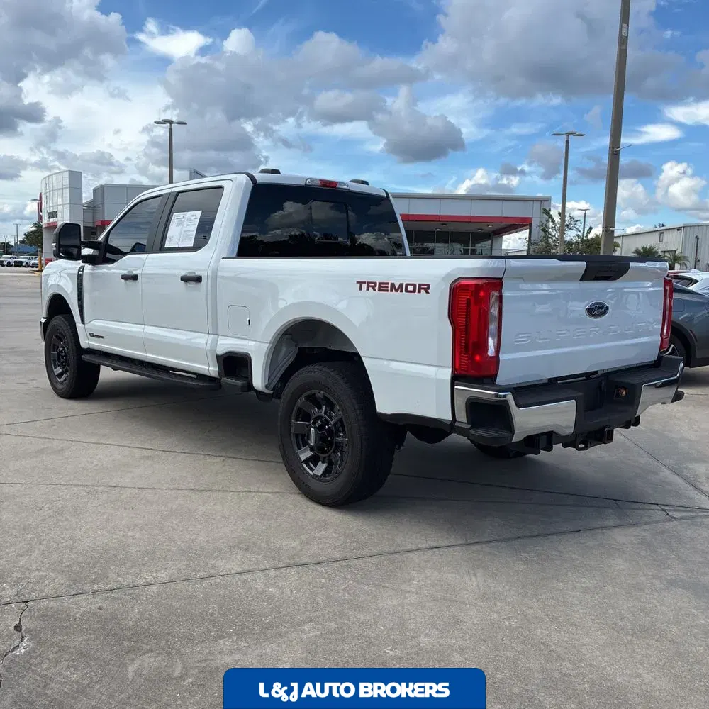2024 Ford F-350 Super Duty XL