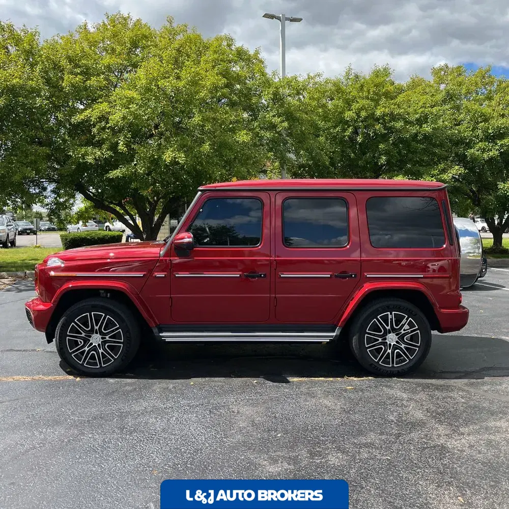 2025 Mercedes-Benz G-Class G550