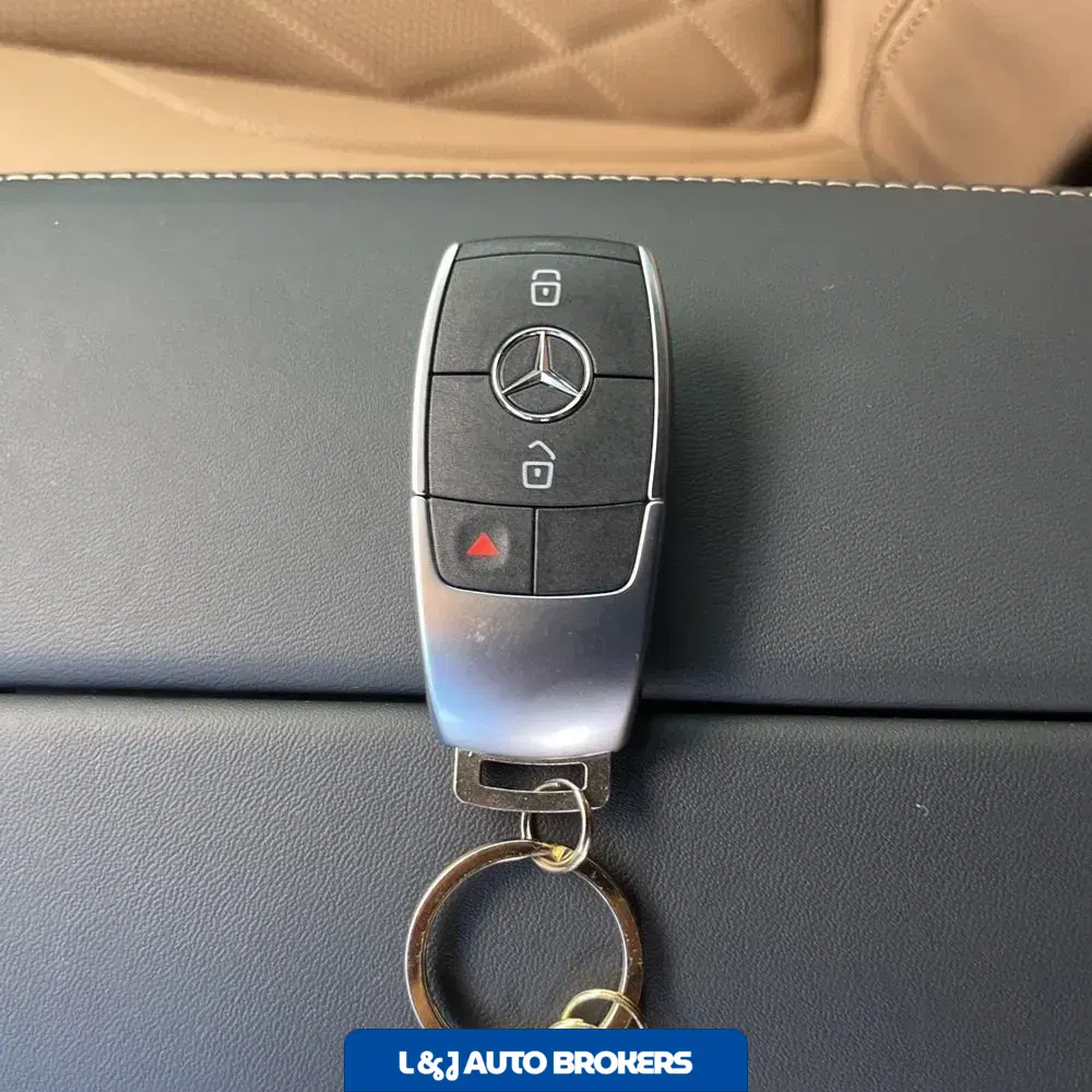 2025 Mercedes-Benz G-Class G550