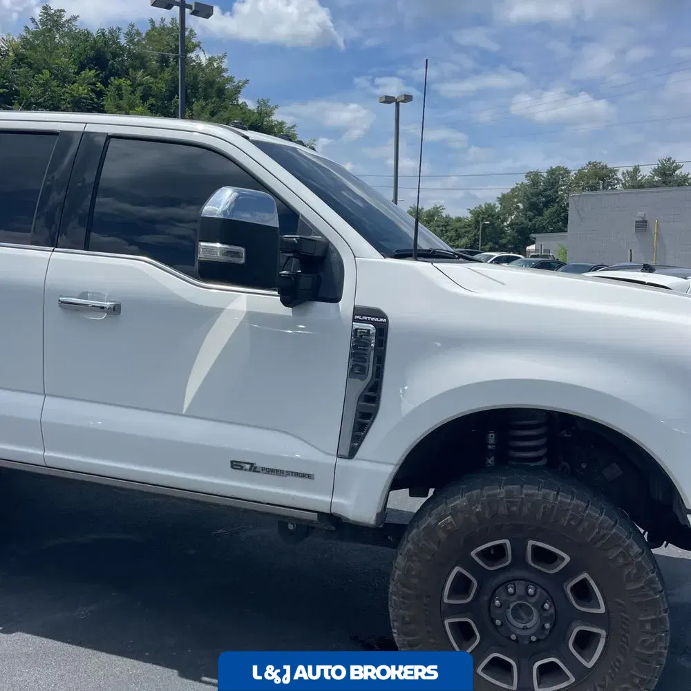 2024 Ford F-250 Super Duty Platinum