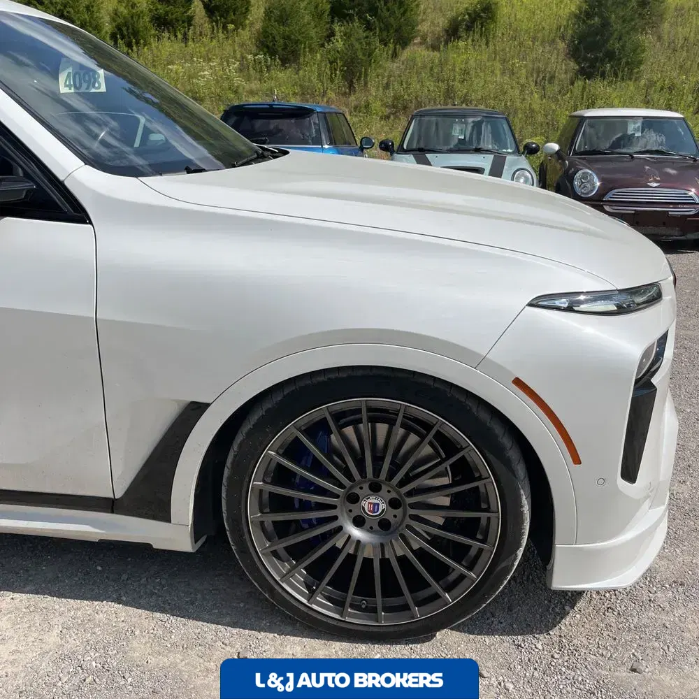 2024 BMW X7 Alpina XB7