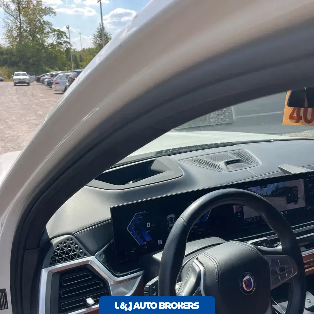 2024 BMW X7 Alpina XB7