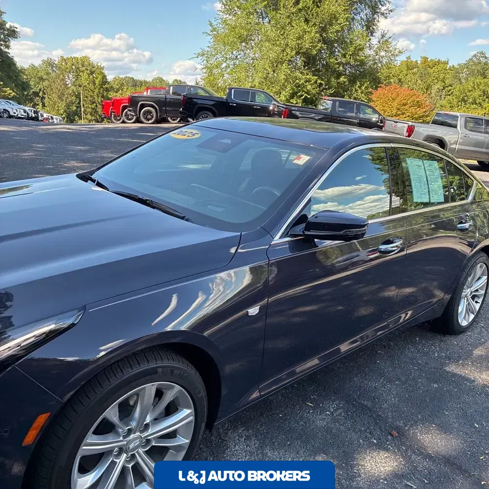 2025 Cadillac CT5 Premium Luxury