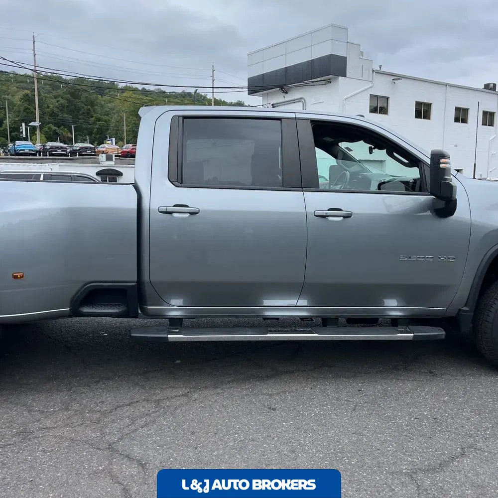 2024 Chevrolet Silverado 3500HD LT