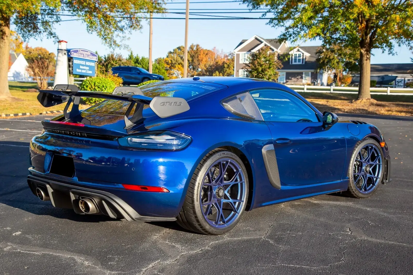 2023 Porsche 718 Cayman GT4 RS Weissach
