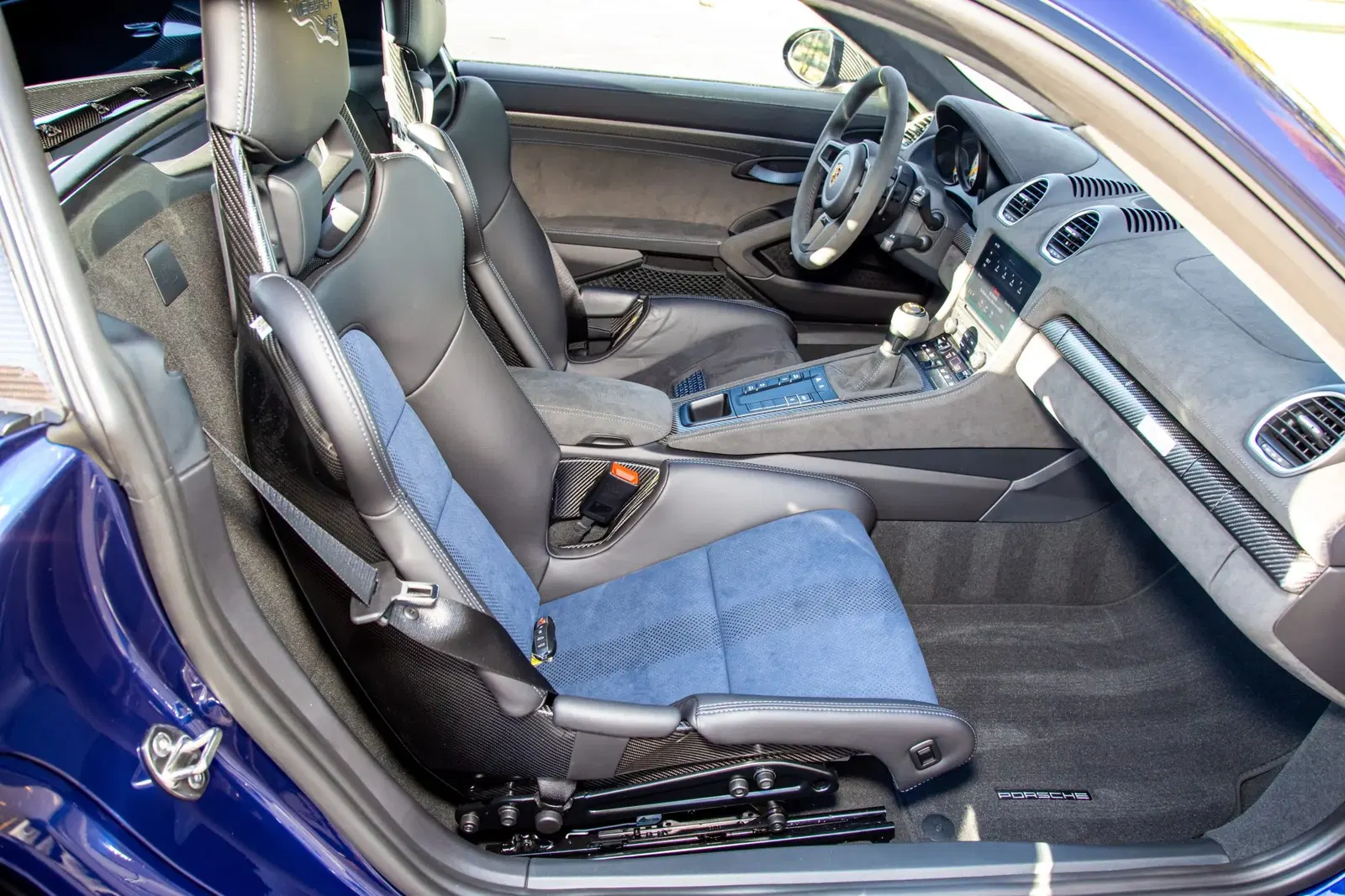 2023 Porsche 718 Cayman GT4 RS Weissach