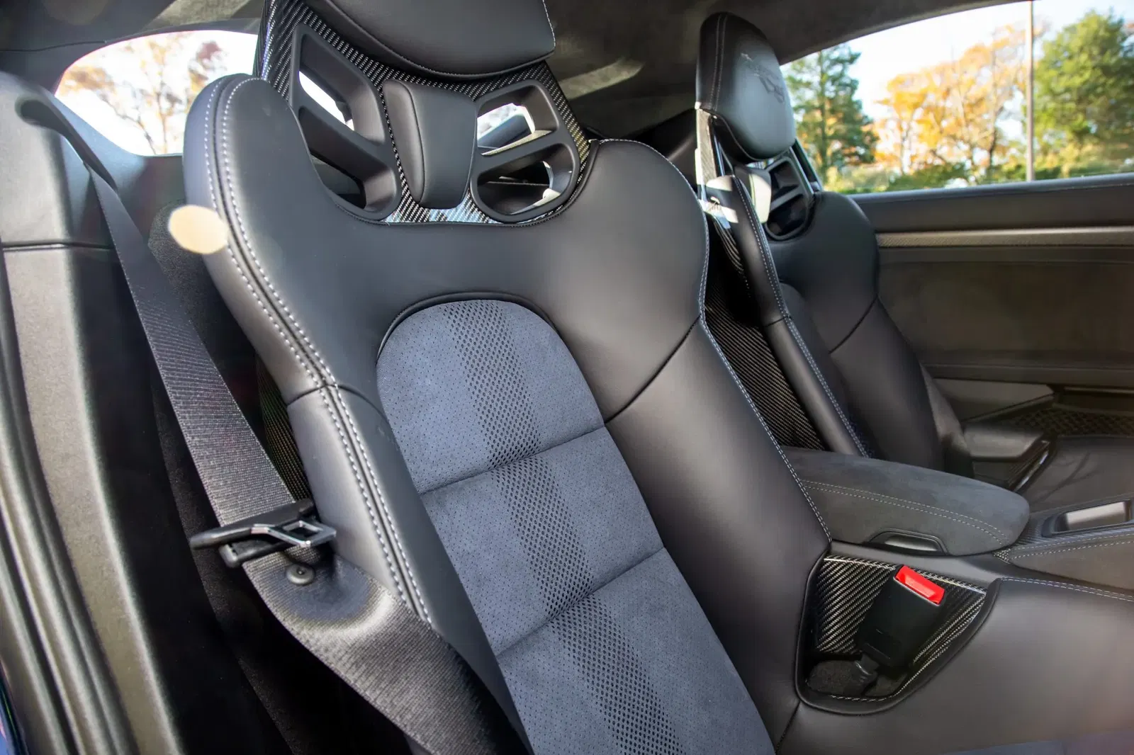 2023 Porsche 718 Cayman GT4 RS Weissach