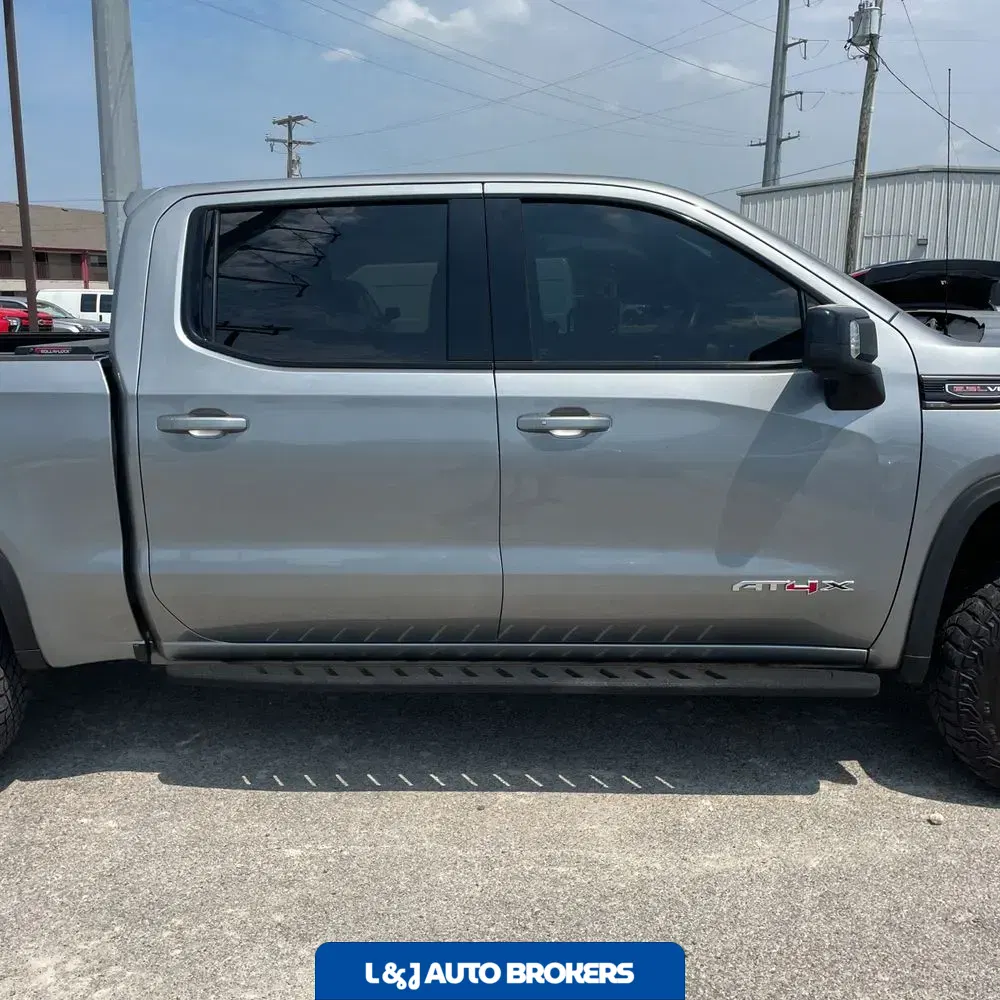 2023 GMC Sierra 1500 AT4X