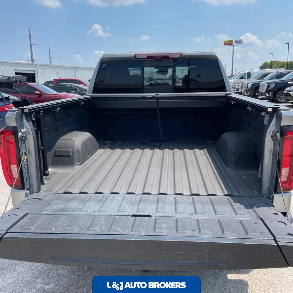 2023 GMC Sierra 1500 AT4X