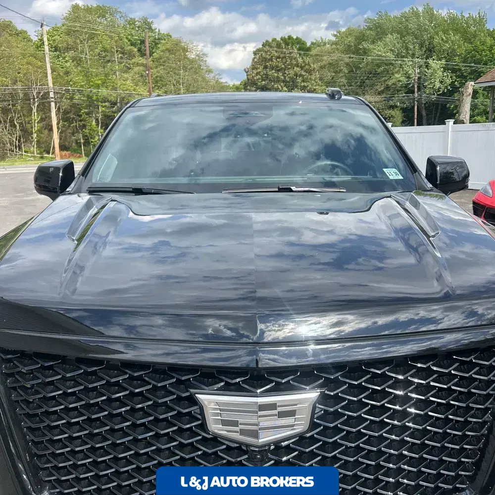 2026 Cadillac Escalade-V ESV Base