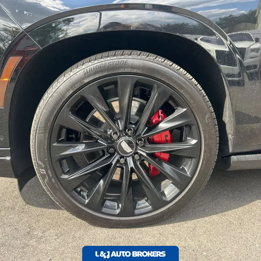 2026 Cadillac Escalade-V ESV Base