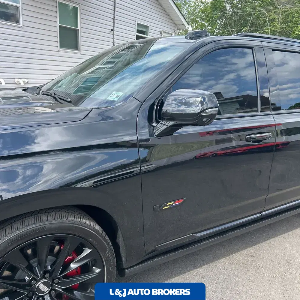 2026 Cadillac Escalade-V ESV Base