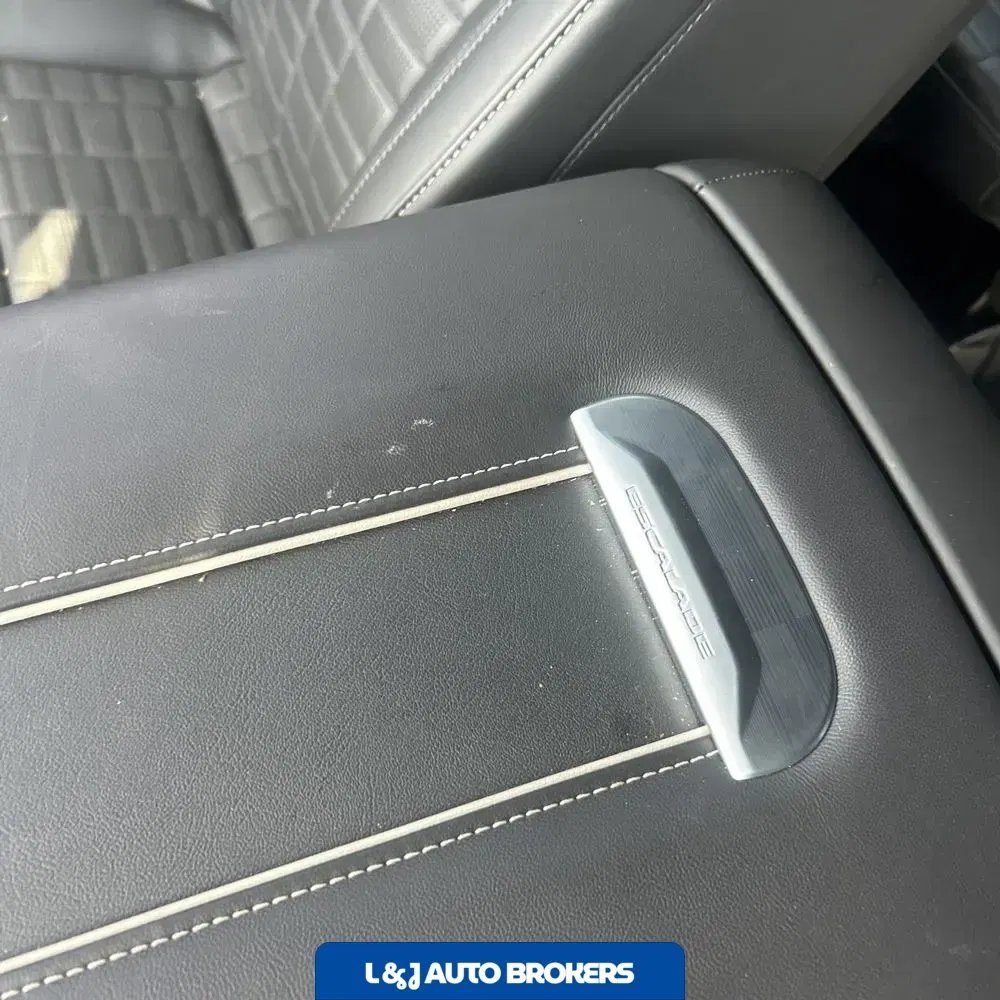 2026 Cadillac Escalade-V ESV Base