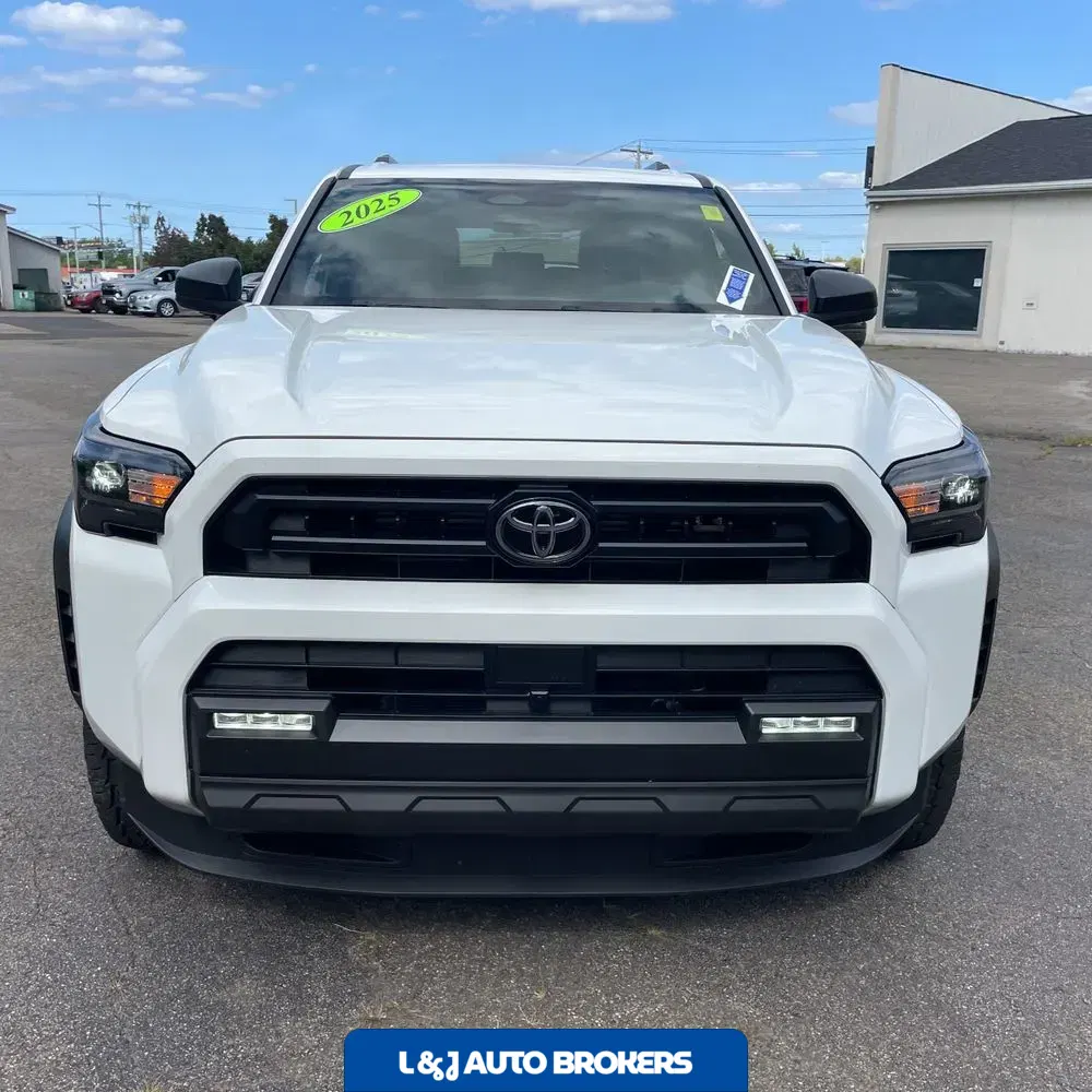 2025 Toyota 4Runner SR5
