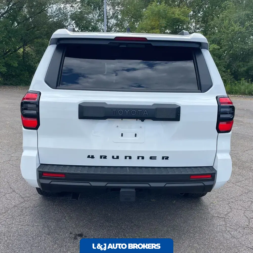 2025 Toyota 4Runner SR5