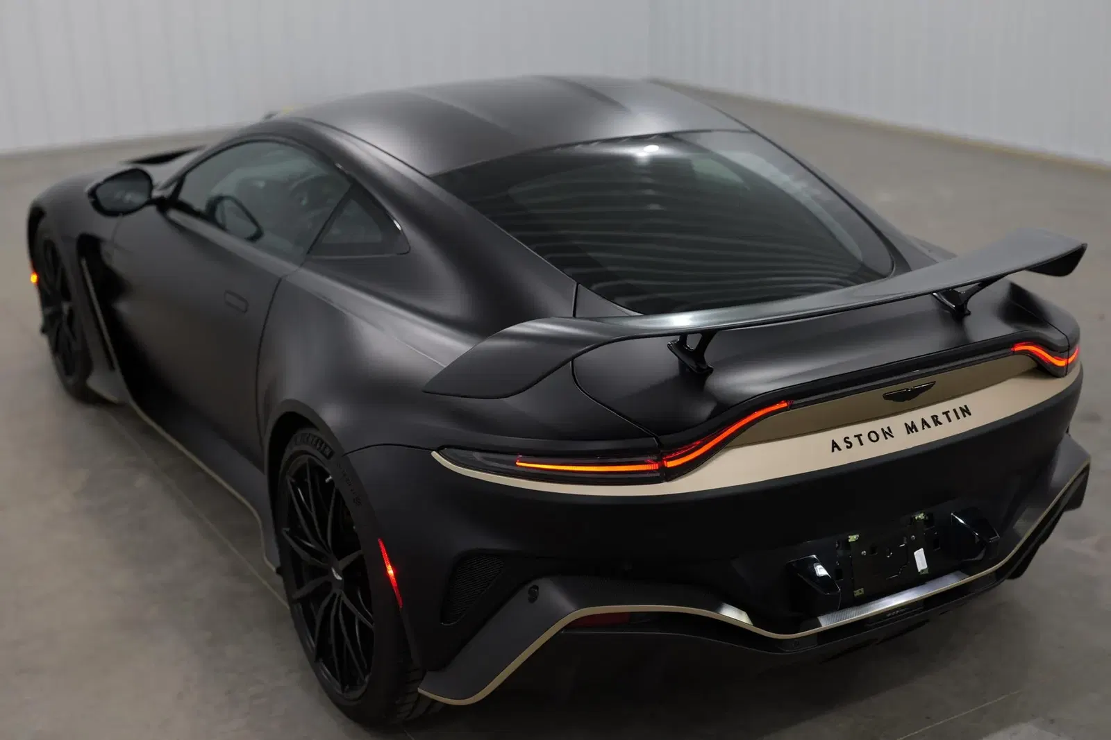 566-Mile 2023 Aston Martin V12 Vantage Coupe