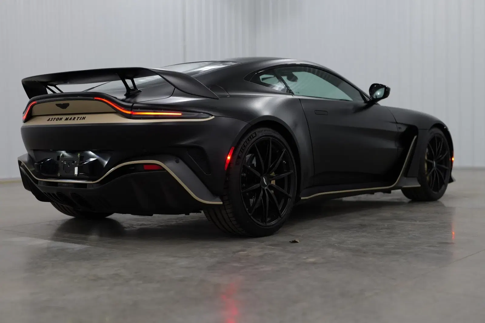 566-Mile 2023 Aston Martin V12 Vantage Coupe