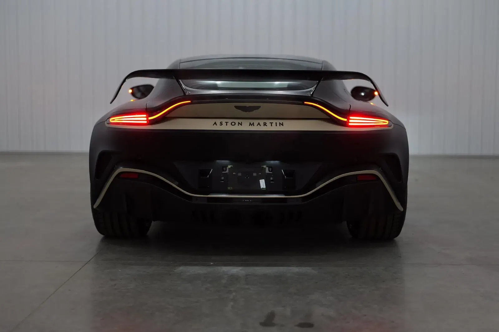 566-Mile 2023 Aston Martin V12 Vantage Coupe