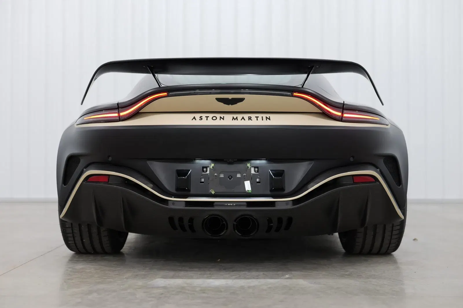 566-Mile 2023 Aston Martin V12 Vantage Coupe